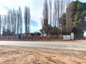 entrada principal de la finca vitivinícola en Lavalle Mendoza